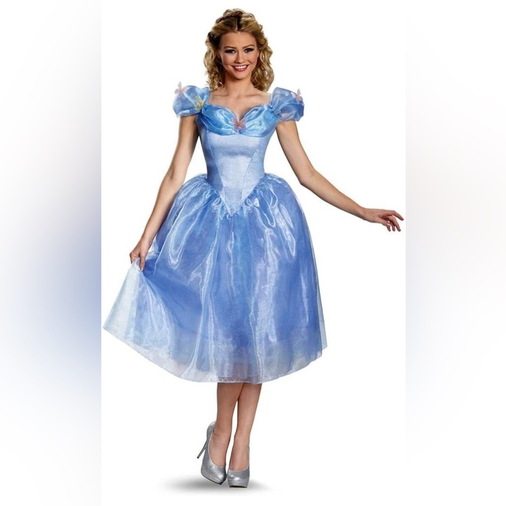 BRAND NWT❗️Women’s Cinderella Costume Disney Live Action Movie